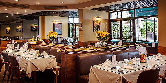 Готель Cafe De Rome Дакар Екстер'єр фото